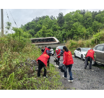 凤凰县沱江镇虹桥社区：志愿聚力净环境 扮靓磁浮迎五一