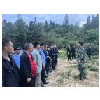 凤凰县禾库镇：72小时深山搜救 八旬走失老人终被寻回