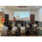凤凰县沱江镇虹桥社区：党建引领“专业社工+志愿服务”暑期公益课堂二期顺利开班