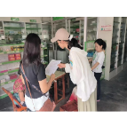 教师家访暖人心 家校携手护暑期 ——凤凰县林峰学区开展暑期家访活动