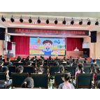    凤凰县幼儿园：开学第一课 “五健”进校园
