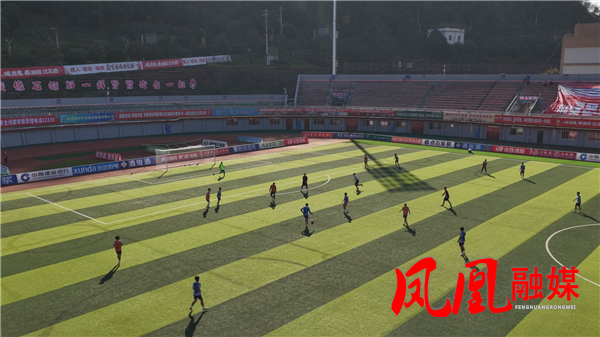 湘超联赛第十二轮:湘西队和湘潭队积极热身备战