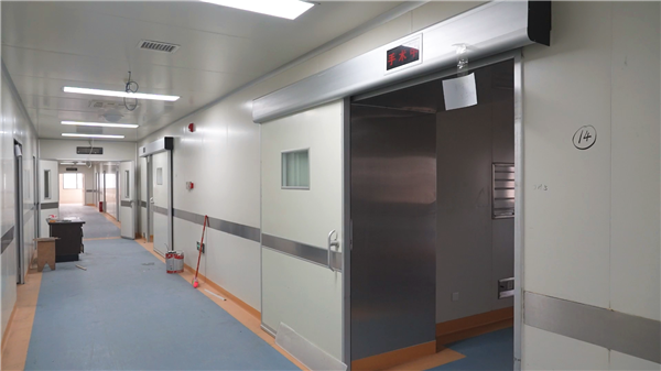 Still1213_00004.png Still1213_00004.png