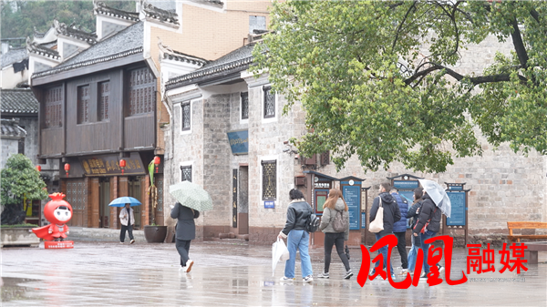 连续降雨来袭 气温起伏较大