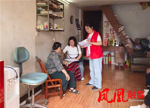 耕网格排查 筑牢安全防线——三王阁社区常态化开展消防安全专项巡查工作