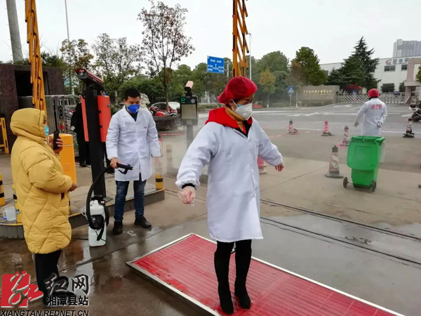 确保疫情防控不放松.jpg