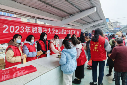湘潭县：大学生志愿者为法治乡村建设注入青春力量