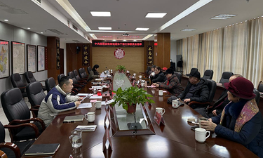 银发映党徽 余热促新程——中共湘潭县档案馆退休干部党支部选举工作圆满完成