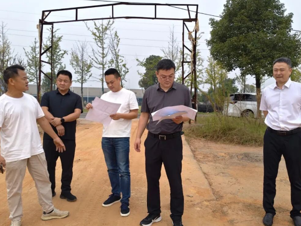 提速项目落地 天易经开区开展南部智造产业园用地调研