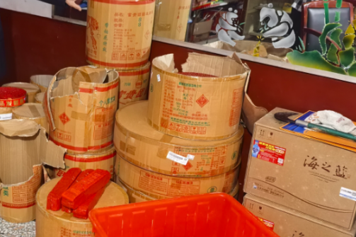 分水乡重拳整治非法储存烟花爆竹 严查私存隐患守护群众平安