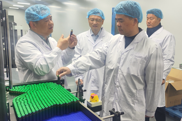 天易经开区党工委班子走访企业 精准服务助推复工复产“开门红”