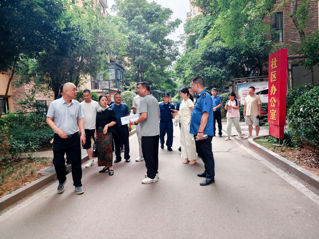 湘潭县多部门联合亮剑整治小区消防顽疾