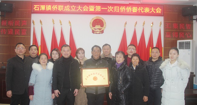 合影.jpg
