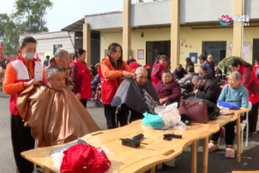 2026年学雷锋志愿服务活动启动 志愿红温暖莲乡