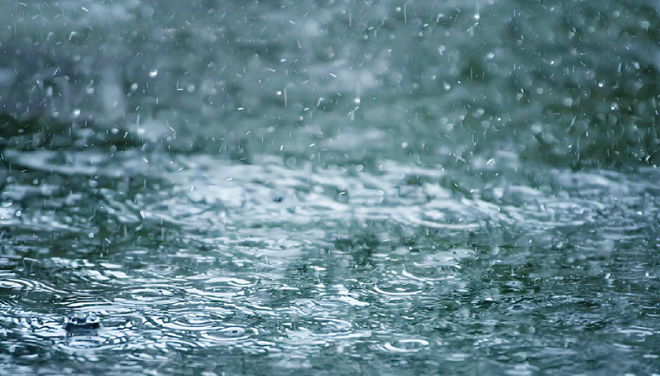 15日至16日白天有一次暴雨天气过程并伴有强对流天气