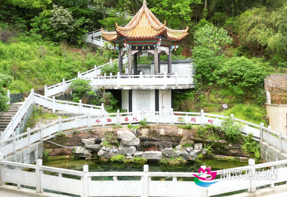 【百年工运心向党 奋力建功“十五五”】锦石乡“一潭活水”掀起特色水产“致富浪花”