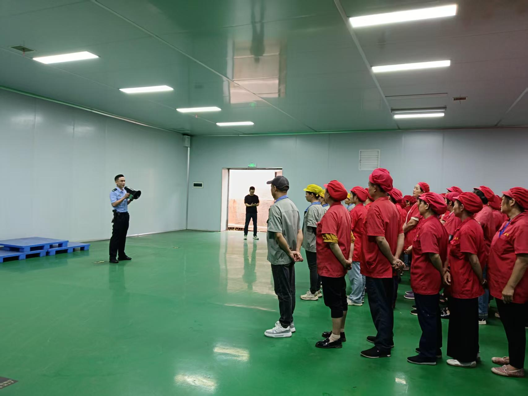 分水乡“昼访夜谈”： 法治护航与安全赋能  助力企业行稳致远