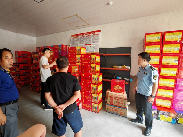 湘潭县市场监督管理局：扎实开展烟花爆竹安全隐患全链条整治行动