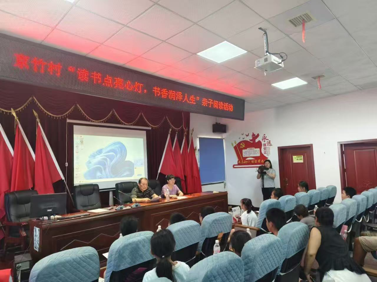 易俗河镇：开展儿童夏令营公益活动