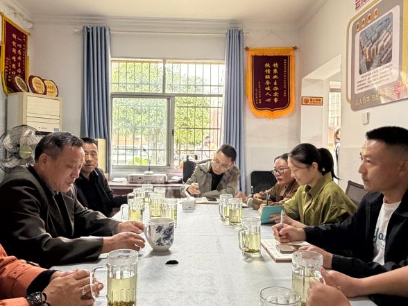 对标先进学经验 互学互鉴促治理  —— 中路铺镇赴易俗河镇云龙山庄开展基层治理学习调研