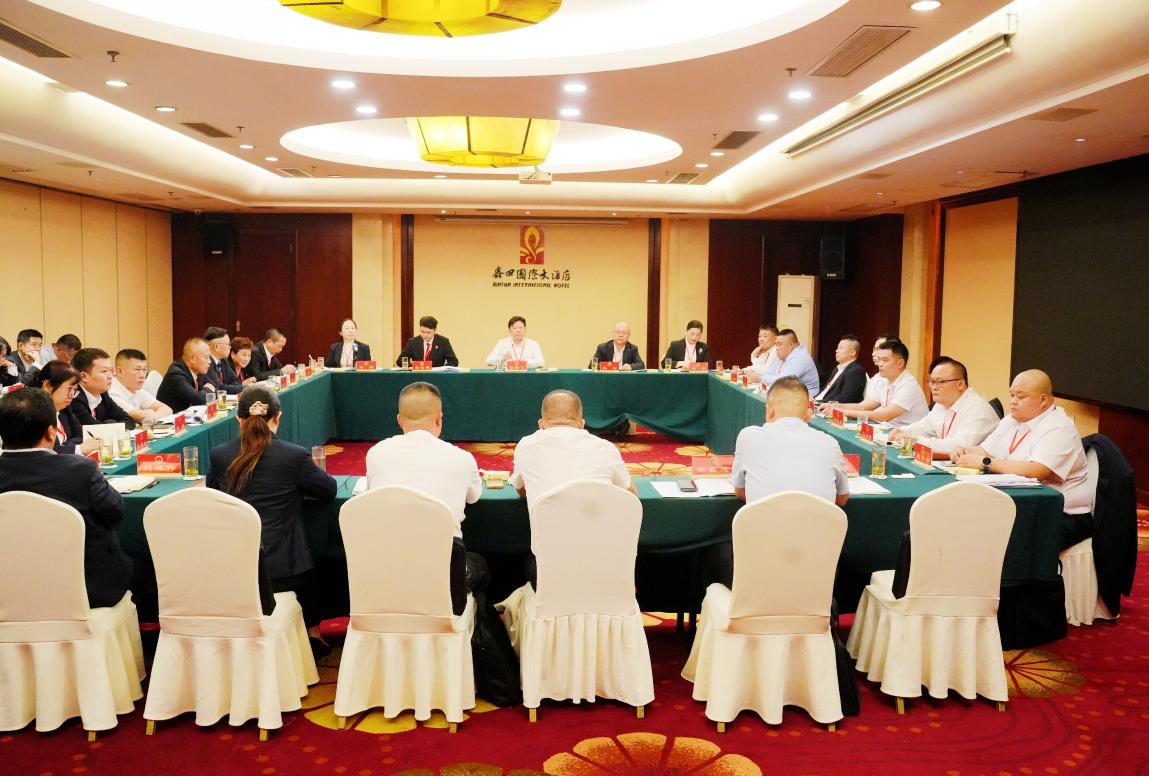 我们的两会｜县人大代表分团审议政府工作报告及其他报告
