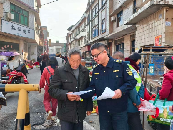 锦石乡：禁渔护渔广知晓 守护生态入民心