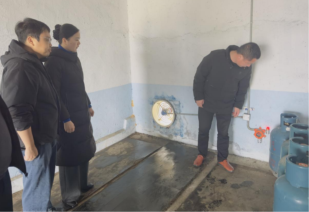 拧紧节后“安全阀”，筑牢安全“防护网”——白石镇开展节后复工复产安全生产大检查