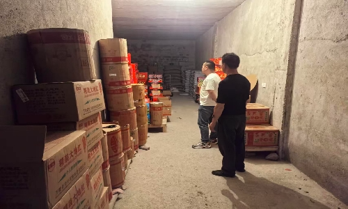安全生产大排查大整治｜重拳出击！杨嘉桥镇当场查扣260余件非法烟花爆竹