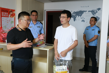 湘潭县市场监督管理局：慰问外卖骑手 共促网络餐饮食品安全共治