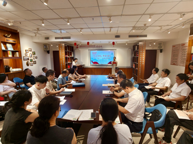 团县委、县妇联、县残联联合举办迎“七一”主题读书分享会系列活动