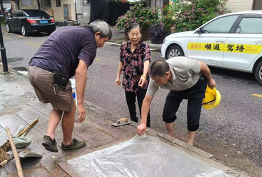 易俗河镇云龙社区：微改修缮补短板 自治共治守平安