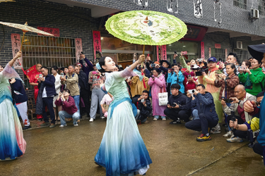 好山、好水、好人文！中央、省、市媒体记者“组团”剧透莲乡