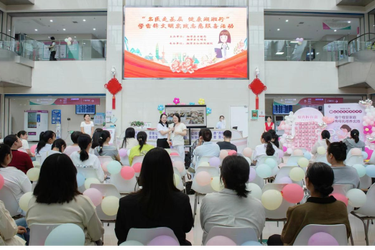 名医走基层 健康湖湘行 ——湘潭县开展学雷锋文明实践活动