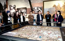 全国新的社会阶层人士“新艺中国・数艺无界”主题服务考察团走进湘潭县