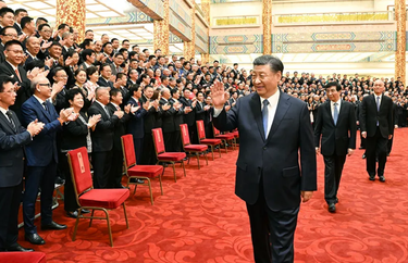 【学习小组】习近平的“侨”缘