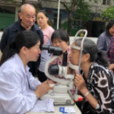 新时代文明实践在冷水滩|开展中老年人公益眼健康检查活动