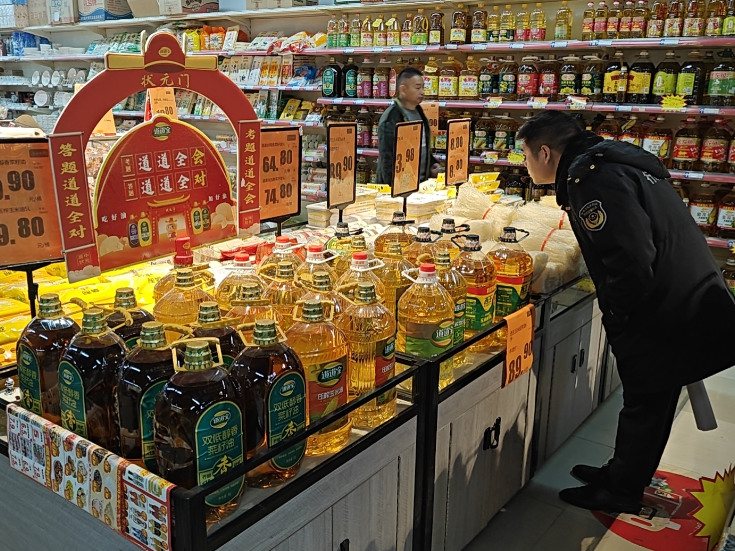 岚角山街道开展节前食品安全专项检查