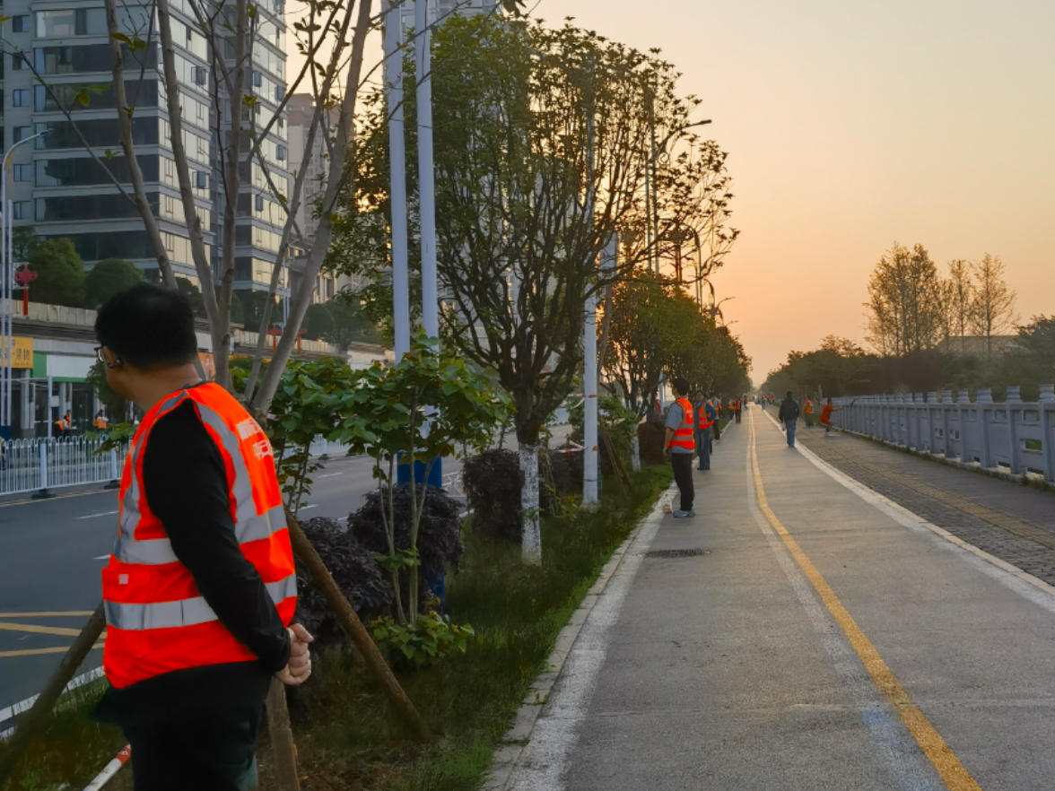 志愿护航永马 彰显财政担当——冷水滩区财政局助力“永跑者”2026永州马拉松赛事