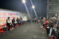 蒋欧林到湖塘社区开展社区“夜话”活动