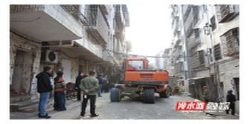 冷水滩区多部门联合整治无证违章建筑 提升社区人居环境