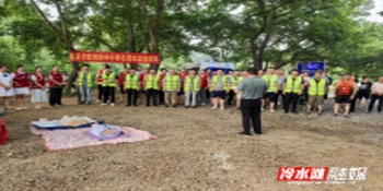 高溪市镇：开展预防中小学生溺水宣传暨应急救援演练