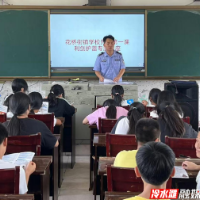 花桥街镇：开展“利剑护蕾”开学安全教育课