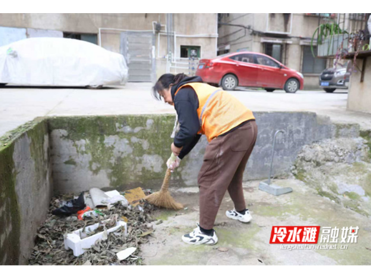 永州冷水滩：公益性岗位“擦亮”城市“文明窗口”