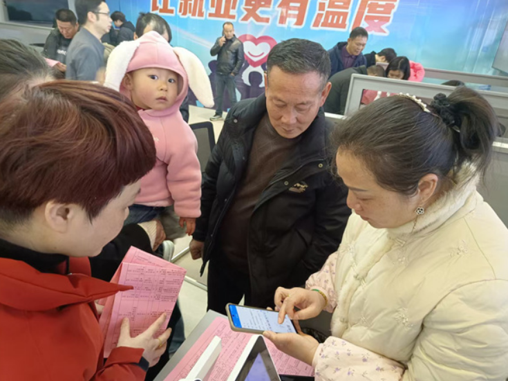 永州冷水滩：“数智专车”跑出稳就业“加速度”