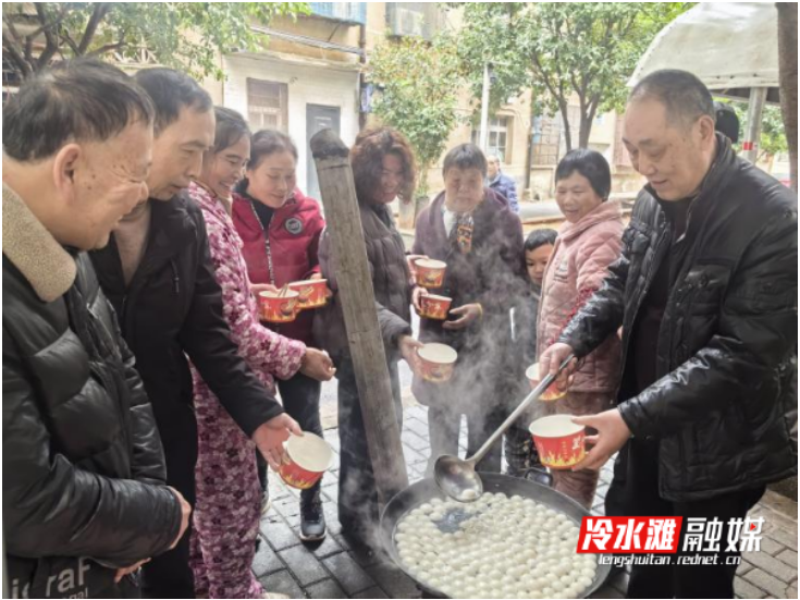 珊瑚街道民政服务工作站开展“福马迎春 元宵共欢”活动