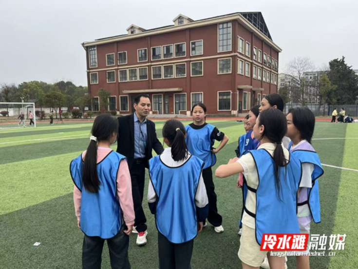 长丰小学第九届校园足球联赛开赛