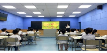 凤凰小学：冲锋精神燃课堂 和美教研润童心