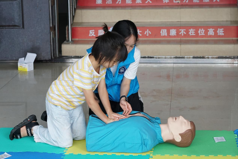 图片2.png 图片2.png