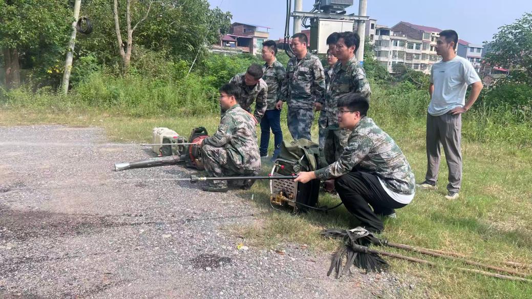 图片3.jpg 图片3.jpg