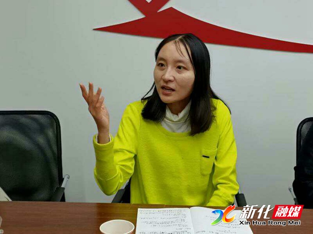 县文联副主席王芳到会指导.jpg